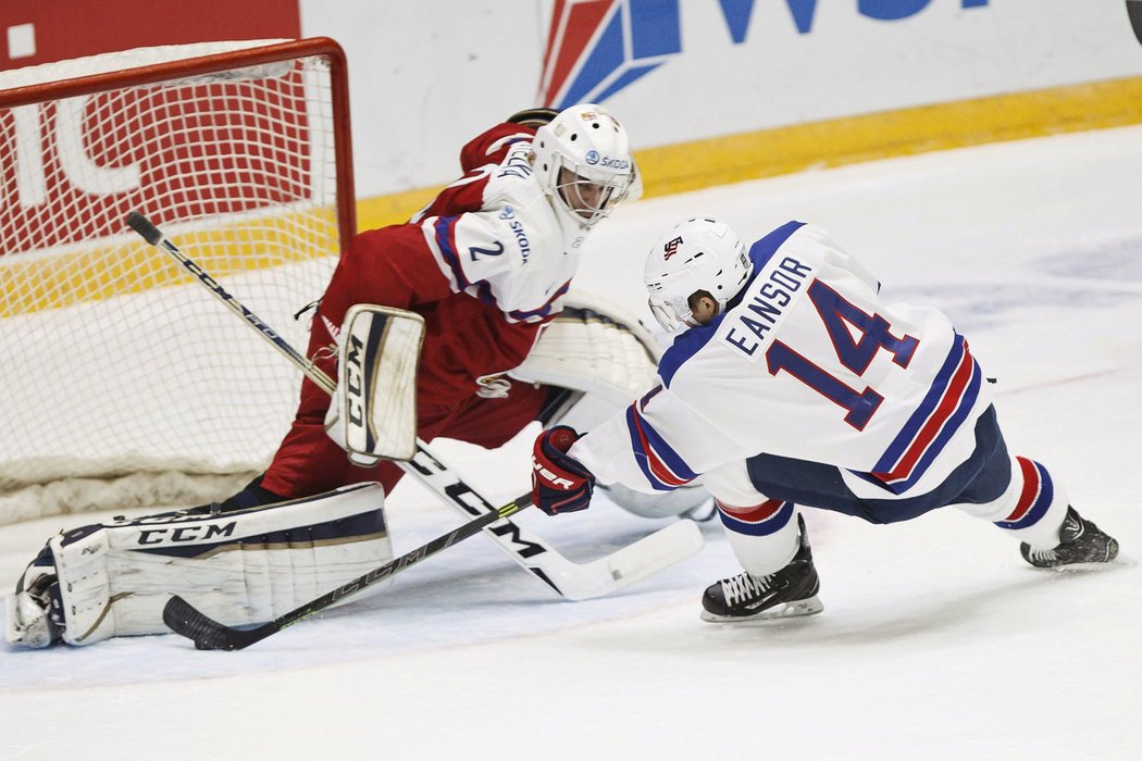 Čeští hokejisté na MS do 20 let utržili od hráčů USA debakl 0:7