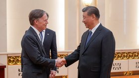 Americký ministr zahraničí Antony Blinken jednal s čínským prezidentem Si Ťin-pchingem.