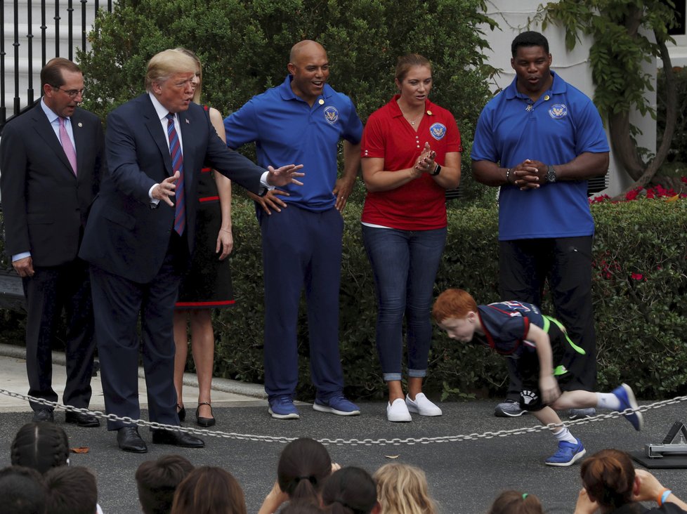 Prezident Trump v Bílém domě oslavil Den sportu a fitness.