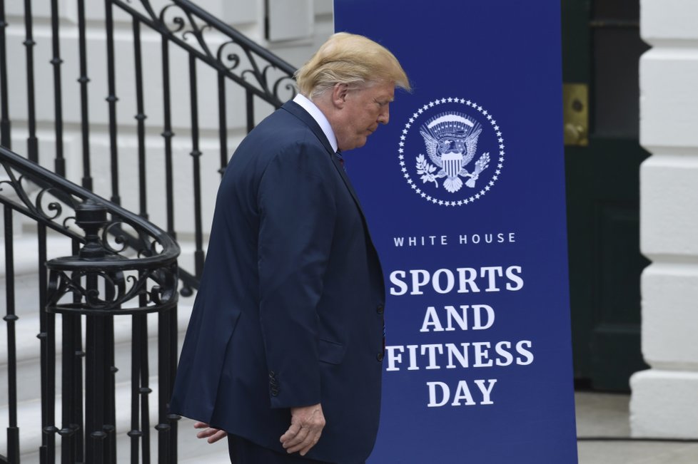 Prezident Trump v Bílém domě oslavil Den sportu a fitness.