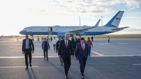 Ministr zahraničí USA Marco Rubio si udělal rychlou zastávku v Praze. (23. 10. 2026)