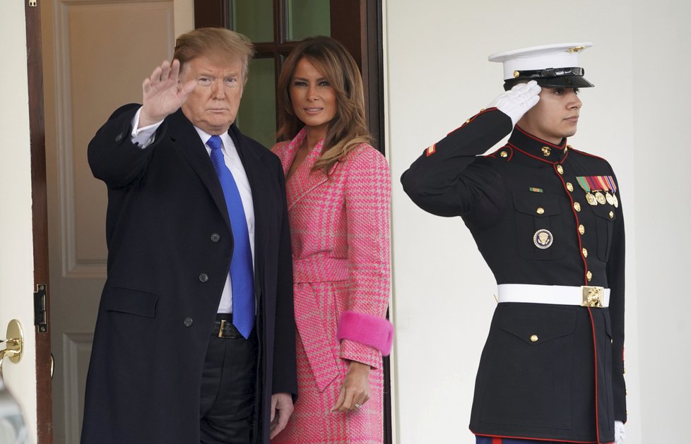 Americký prezident Trump s manželkou Melanií v Bílém domě hostil prezidenta Kolumbie Duquea a jeho ženu.