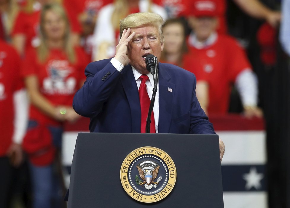 Prezident USA Donlad Trump na mítinku v Minneapolis.