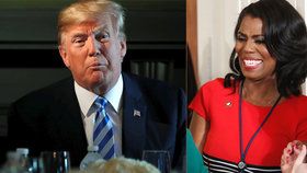 Bývalá pracovnice prezidentské kanceláře Omarosa Manigaultová Newmanová obvinila Trumpa z rasismu.
