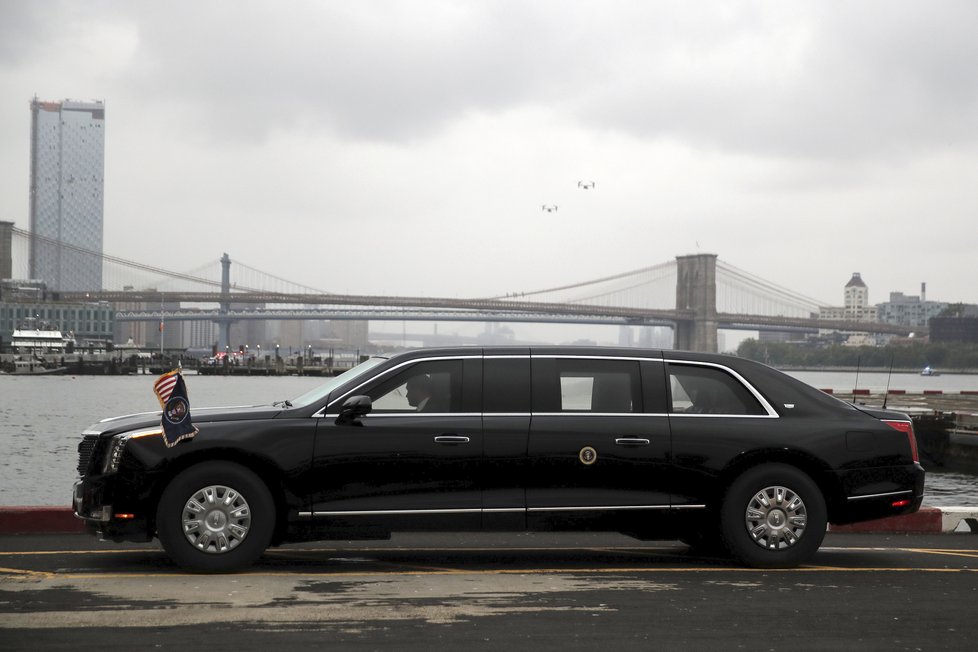 Trump v New Yorku předvedl novou prezidentskou limuzínu.