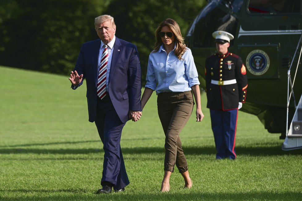 Americký prezident Donald Trump s manželkou Melanií