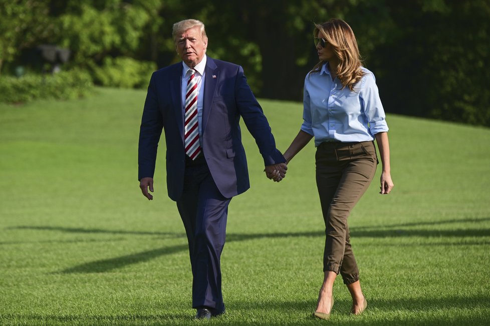 Americký prezident Donald Trump s manželkou Melanií