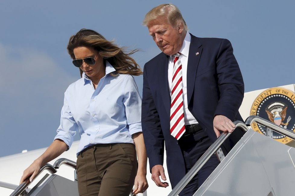 Americký prezident Donald Trump s manželkou Melanií.