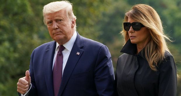 Trump se vidí zpátky v Bílém domě. U Melanie tvrdě narazil, první dámou už být nechce