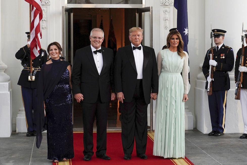 Prezident USA Donald Trump s manželkou Melanií hostil australského premiéra s manželkou Jenny.