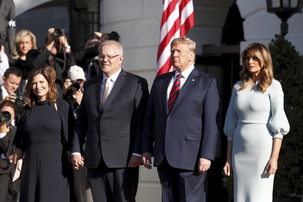 Prezident USA Donald Trump s manželkou Melanií hostil australského premiéra s manželkou Jenny.