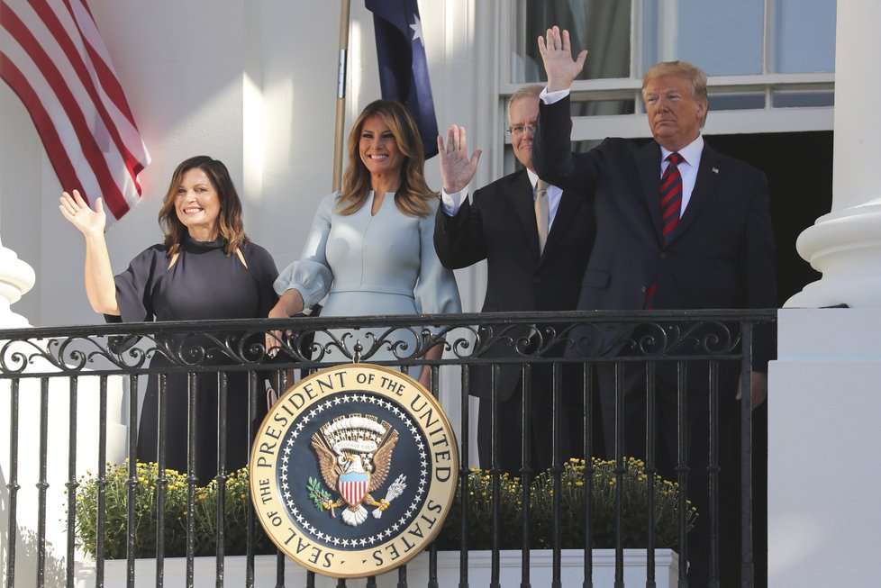 Prezident USA Donald Trump s manželkou Melanií hostil australského premiéra s manželkou Jenny.