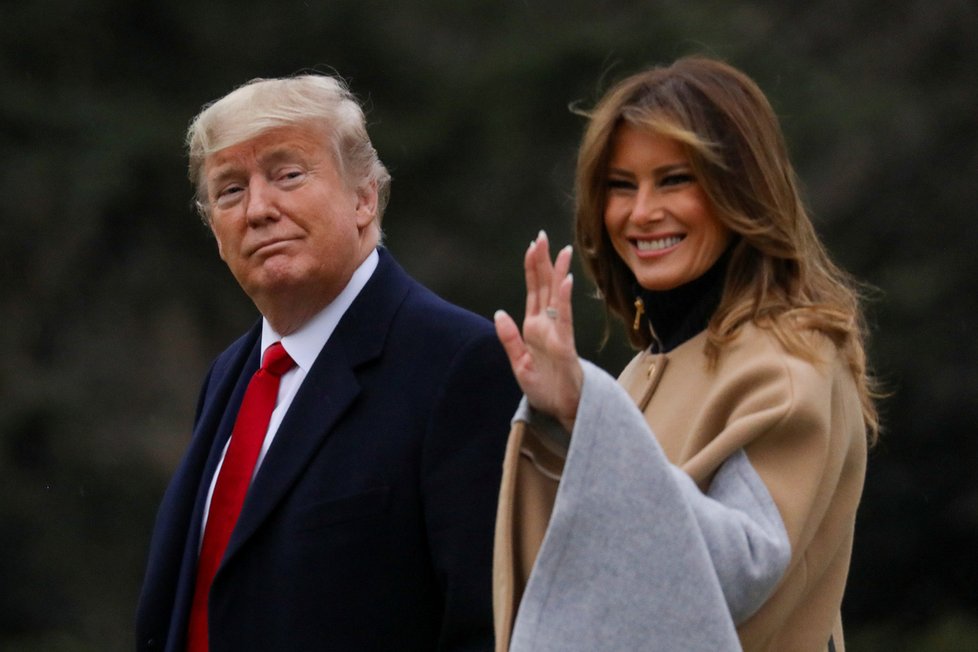 Prezident USA Donald Trump s manželkou Melanií.