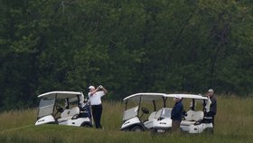 Exprezident USA Donald Trump je velkým milovníkem golfu, i během své prezidentury si zahrál, kdykoliv mohl.