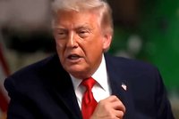 Trump vybuchl v televizi: „Jste zkorumpovaná, nebo pitomá!“ Pak rozhovor ukončil