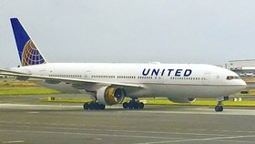 Letadlo United Airlines do Chicaga nouzově přistálo v Irsku kvůli bombové hrozbě