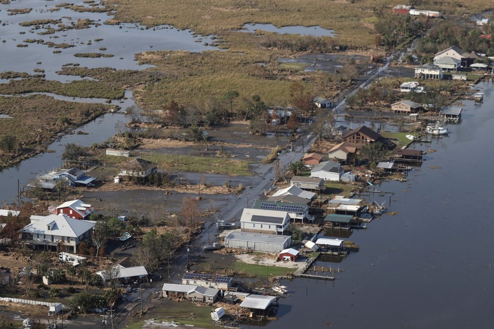 Louisiana se pomalu vzpamatovává z úderu hurikánu Ida.