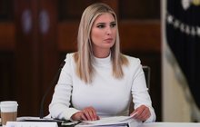 Ivanka Trumpová dala vale úřednickým kostýmkům: Odhalila dlouhé nohy