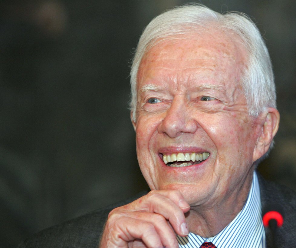 Exprezident USA Jimmy Carter se zranil při pádu, (7. 10. 2019).