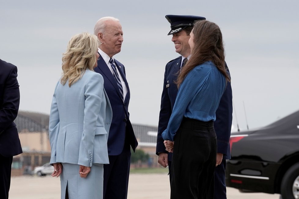 Prezident USA Joe Biden s manželkou Jill.