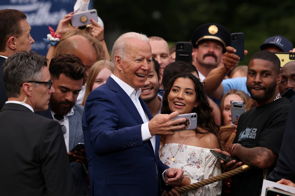 Den nezávislosti v Bílém domě: Prezident Joe Biden slavil s manželkou a rodinou (4. 07. 2021).