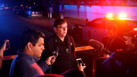 Při střelbě v kalifornském městě Fresno bylo zasaženo deset lidí, čtyři z nich zemřeli. (18. 11. 2019)