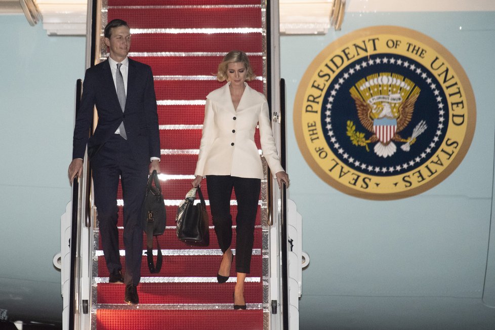 Ivanka Trumpová s manželem doprovodili prezidenta do Texasu, (17.10.2019).