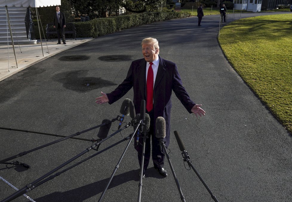 Americký prezident Donald Trump jedná s Kim Čong-unem o dalším summitu, (7.1.2018).