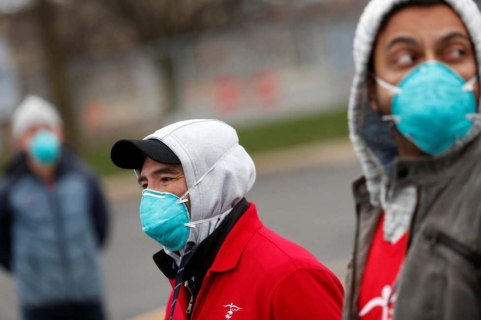 V USA by podle odhadů mohlo na koronavirus zemřít až 200 tisíc osob. (29.3.2020)