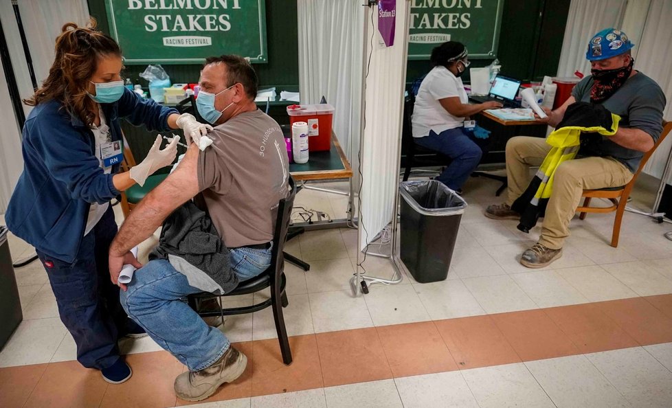 Koronavirus v USA Koronavirus v USA