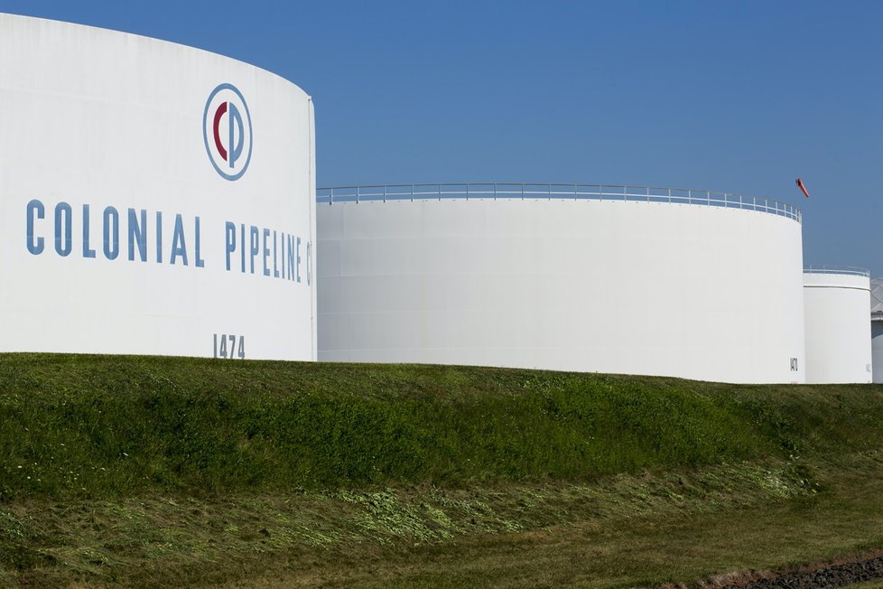 Colonial Pipeline obnovila po kyberútoku provoz části své potrubní sítě, (11.05.2021).