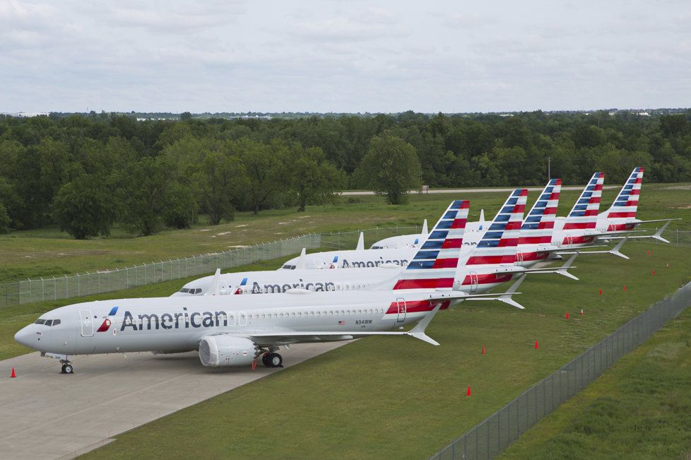 Uzemněné Boeingy 737 MAX 8