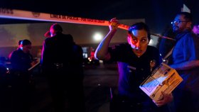 V Los Angeles se zřítil vrtulník stanice NBC, zemřeli tři lidé.