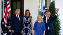 Prezident USA Donald Trump s manželkou Melanií, na snímku s izraelským premiérem Benjaminem Netanjahuem a jeho ženou Sarou.