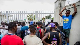 USA čelí kritice za postoj k haitským migrantům.