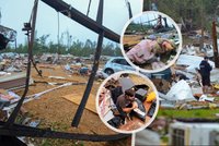 Apokalypsa v USA: Tornáda rozmetala stovky domů