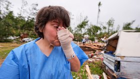 Mississippi zpustošily ničivé bouře a nejméně tři tornáda.