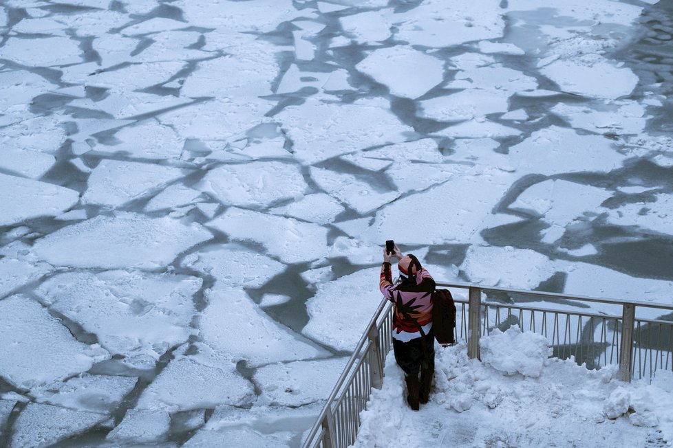 Spojené státy svírá zima, v některých oblastech bylo chladněji než na Antarktidě (31. 1. 2019).