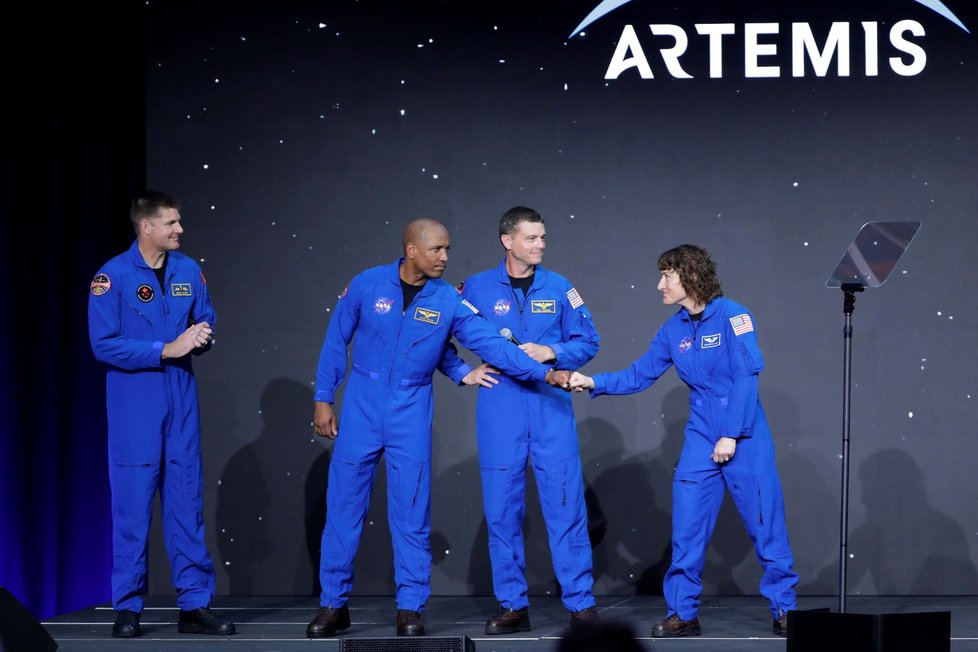 Astronauti mise Artemis 2