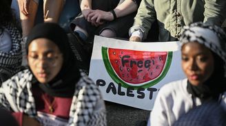 Židi, táhněte zpátky do Polska! Hamás se usazuje na amerických univerzitách 