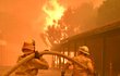 Lesní požár, který se ve čtvrtek rozhořel severozápadně od San Francisca a zdevastoval město Paradise, už má devět potvrzených obětí. 
