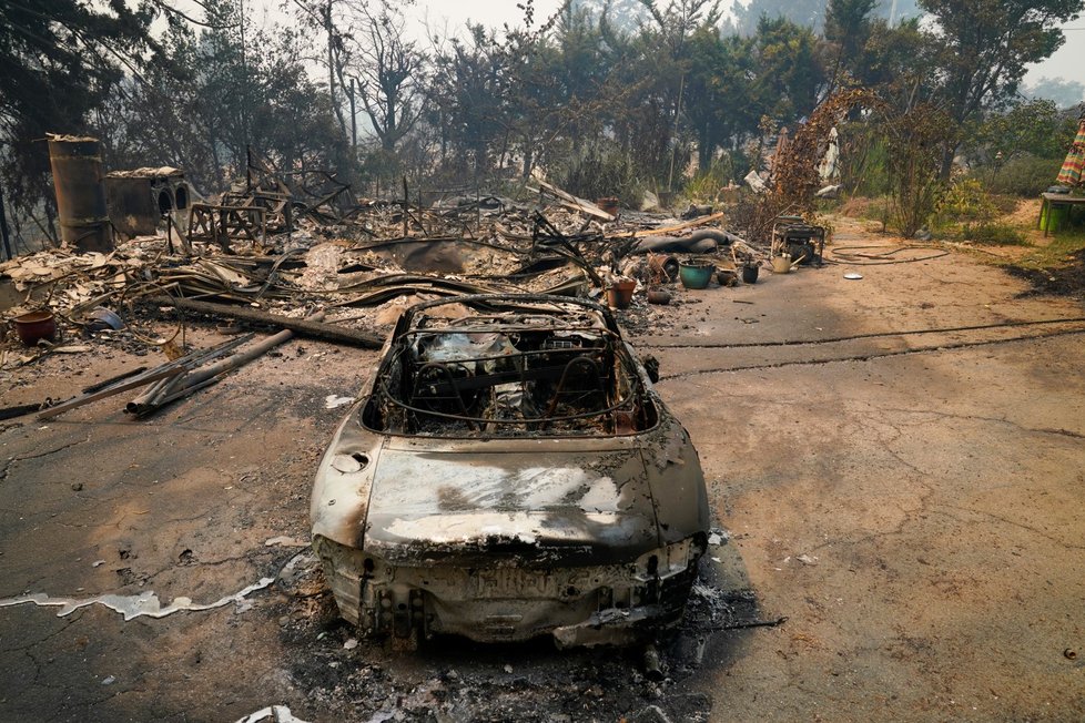 Americkou Kalifornii pustoší ničivé požáry.