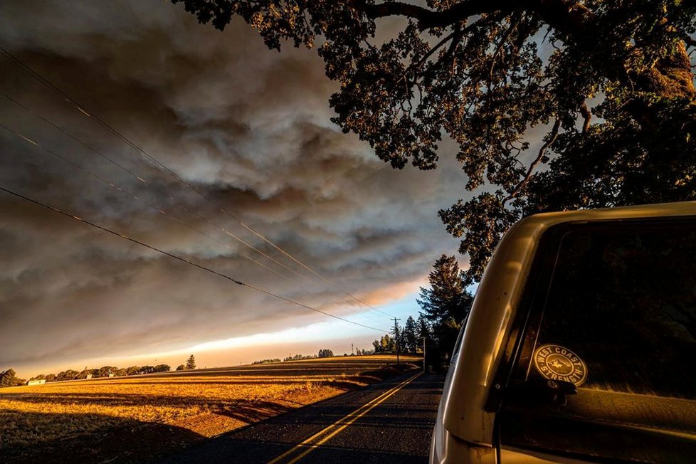 Ničivé požáry v americkém státě Oregon.