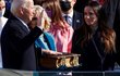 Joe Biden složil přísahu a stal se 46. prezidentem USA. Joe Biden složil přísahu a stal se 46. prezidentem USA.