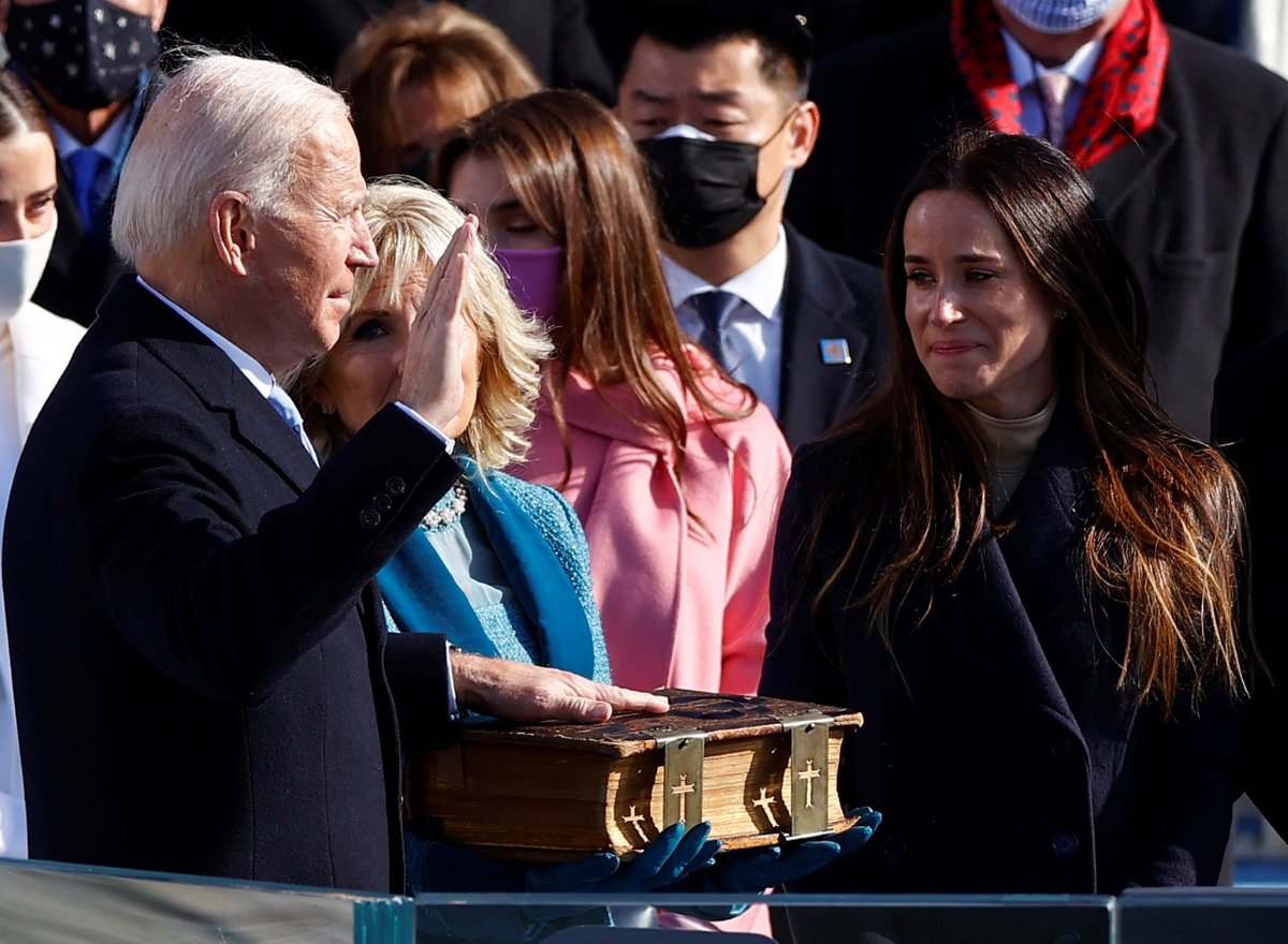 Joe Biden složil přísahu a stal se 46. prezidentem USA.