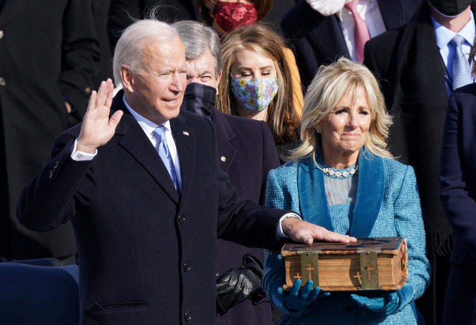 Joe Biden složil přísahu a stal se 46. prezidentem USA.