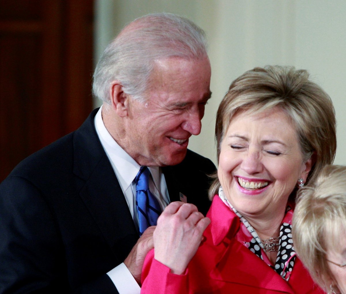 Rok 2009: Joe Biden a Hillary Clintonová.