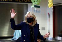 Profesorka Bidenová je zpět v akci. První dáma USA se naplno vrací do práce, bude učit