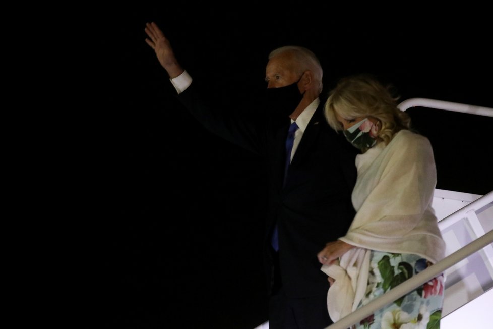 Prezidentská debata: Joe Biden s manželkou Jill, (23.10.2020).