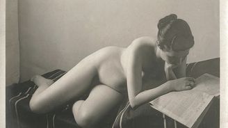 Nejstarší fotografie amerických prostitutek pochází z roku 1892, vyšly v jedinečné knize 